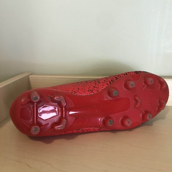 Men Soccer Shoes Low/High Ankle Football Boots Cleats - Picture 3 of 8